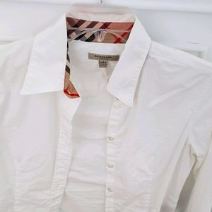 Burberry shirt v neck